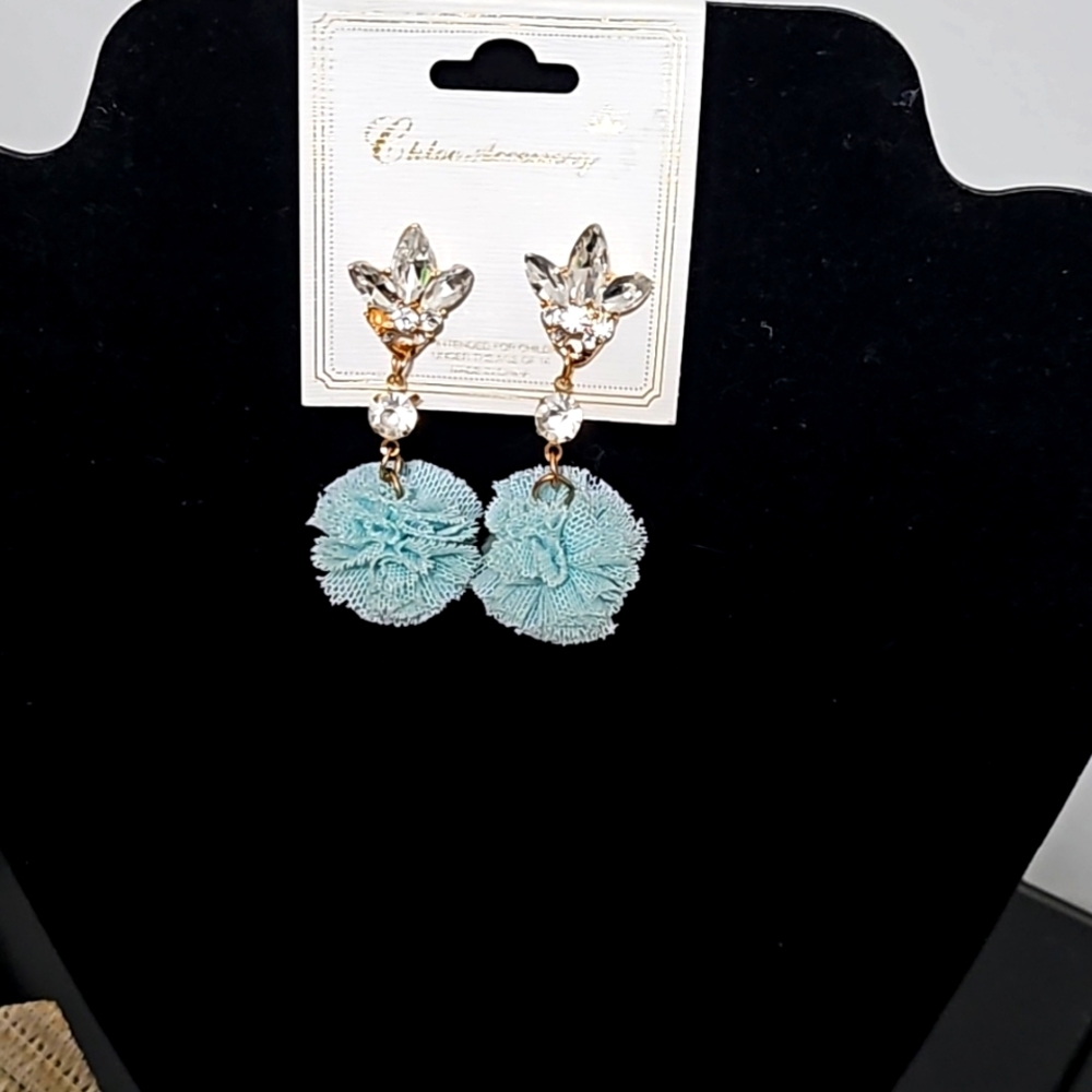 Women earrings